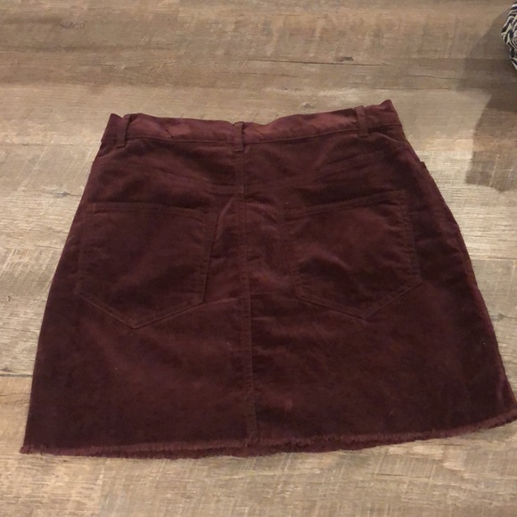 Forever 21 Maroon Skirt - Picture 2 of 3